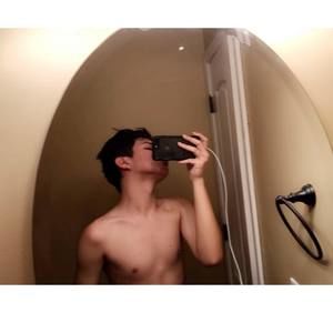 Meet your Posher, César